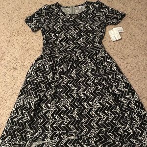NWT LuLa Roe Amelia Dress